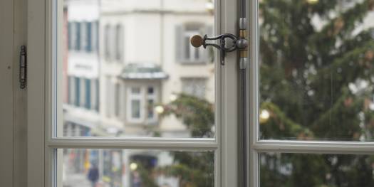 Garnitur roh mit Klarlack matt lackiert